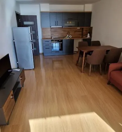 Hotel de apartamente Zlaten Bryag *