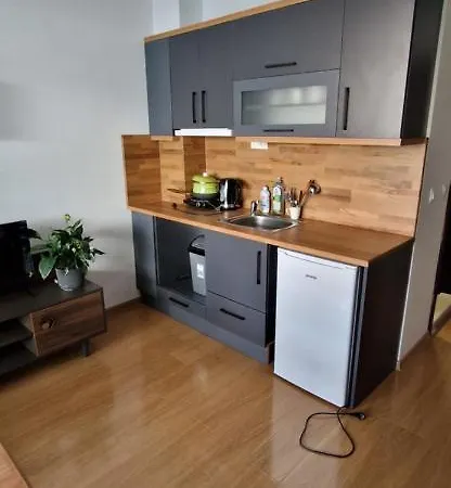 Hotel de apartamente Zlaten Bryag *