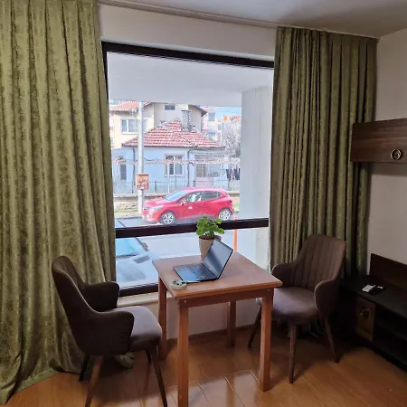 Hotel de apartamente Zlaten Bryag