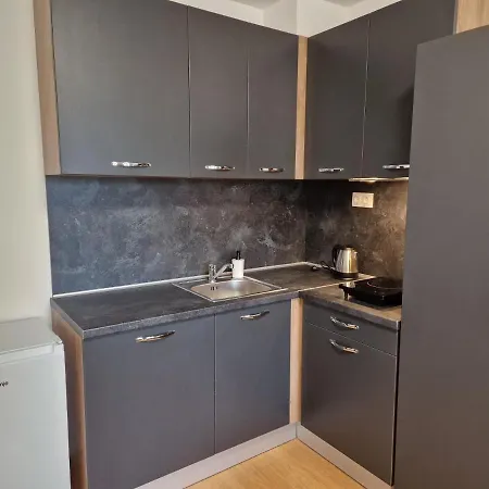 Zlaten Bryag Hotel de apartamente *
